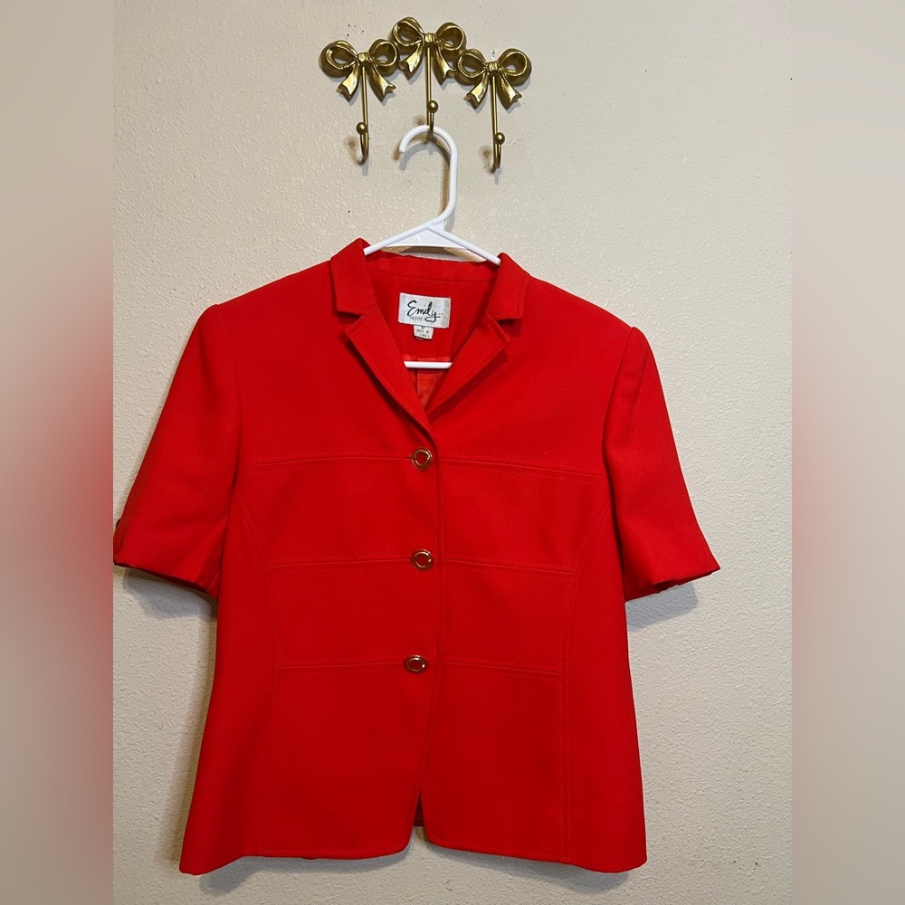 Emily Designs Red Short Sleeve Blazer. Gold accent buttons. Size 8P